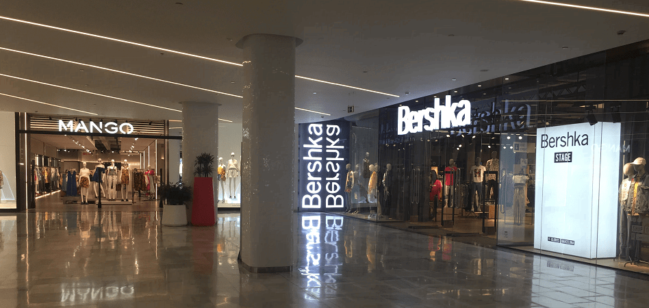 Glòries muda de piel, de la Barcelona olímpica al 22@, la transformación de un eje comercial Glòries muda de piel, de la Barcelona olímpica al 22@, la transformación de un eje comercial